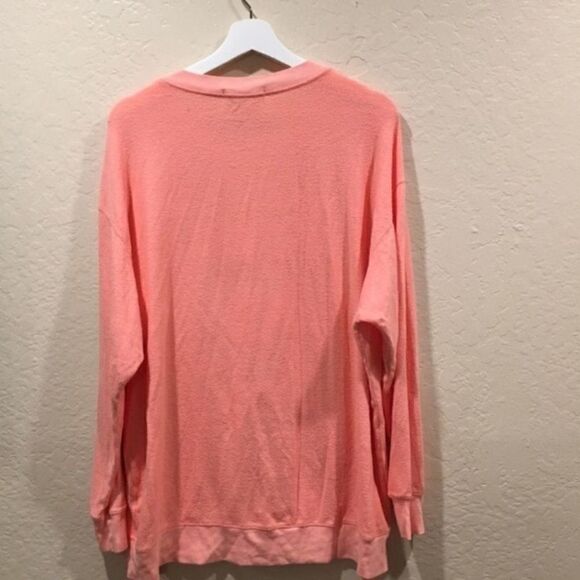 Wildfox Rose All day long sleeve soft sweater - Picture 5 of 6